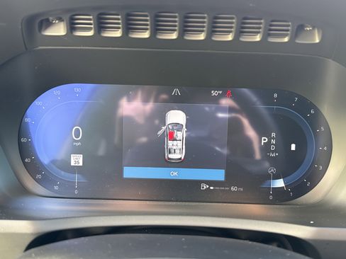 Used 2025 Volvo XC90 B6 Plus image 21