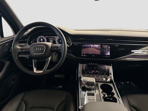 Certified 2026 Audi Q7 2.0T Premium AWD/4WD image 23