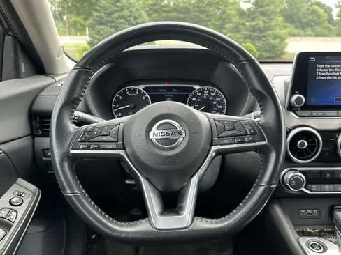 Used 2022 Nissan Sentra SV FWD image 7