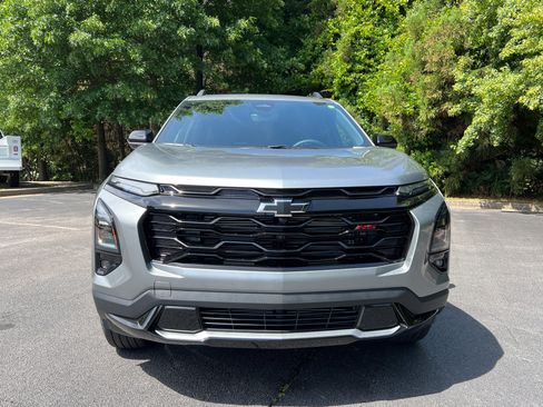 New 2026 Chevrolet Equinox RS w/ Safety and Technology Package FWD image 3