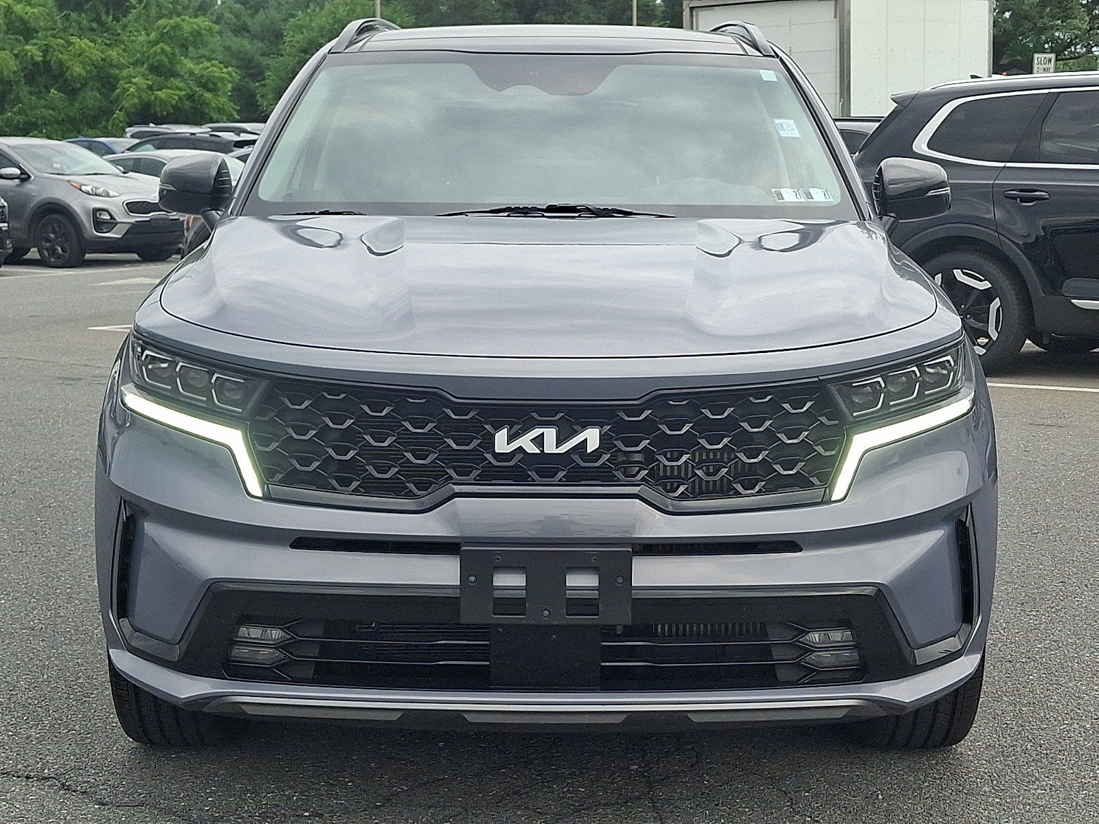 Used 2023 Kia Sorento SX AWD/4WD image 2