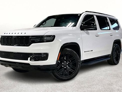 Used 2025 Jeep Wagoneer Series II w/ Premium Group I image 14