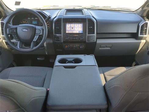 Used 2019 Ford F150 XLT image 15