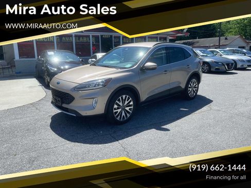Used 2020 Ford Escape Titanium AWD/4WD image 1