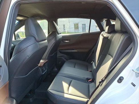Certified 2021 Toyota Venza XLE w/ Softex Package AWD/4WD image 22