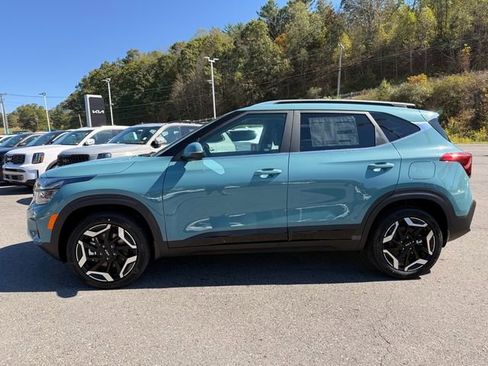 New 2026 Kia Seltos SX w/ SX Sunroof Package image 4