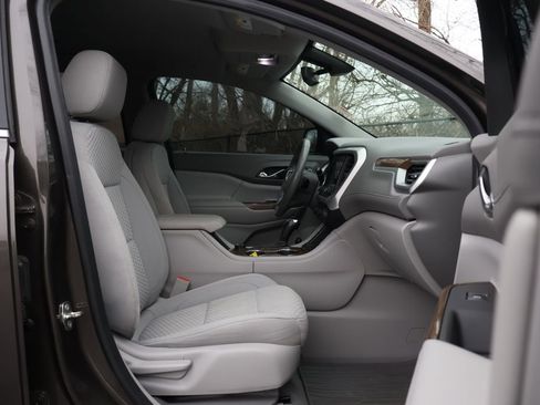 Used 2019 GMC Acadia SLE w/ Driver Alert Package I image 37