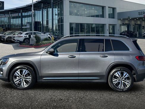 New 2026 Mercedes-Benz GLB 250 image 7