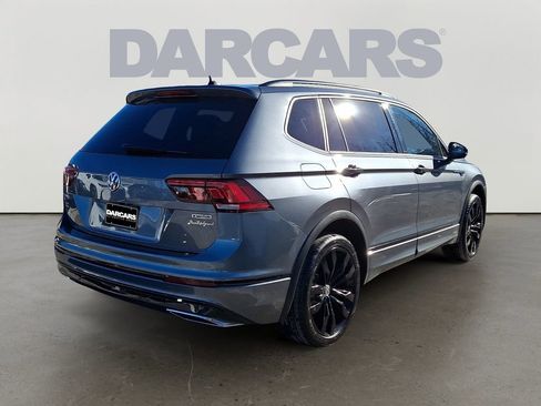 Used 2021 Volkswagen Tiguan SE R-Line image 7