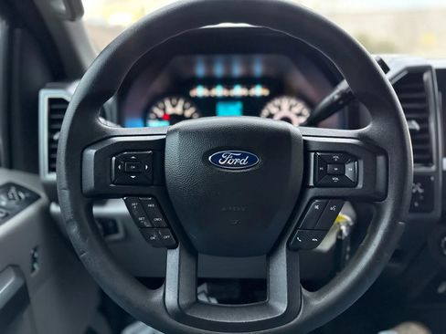 Used 2019 Ford F150 XLT image 31