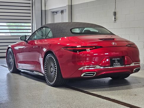Certified 2026 Mercedes-Benz Maybach SL 680 image 8