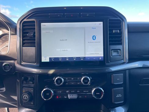 Used 2022 Ford F150 XLT w/ Equipment Group 302A High image 12