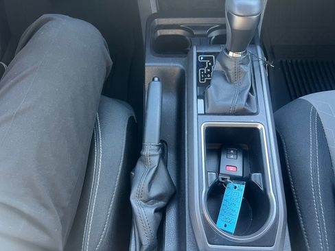 Used 2023 Toyota Tacoma 2WD Double Cab image 17