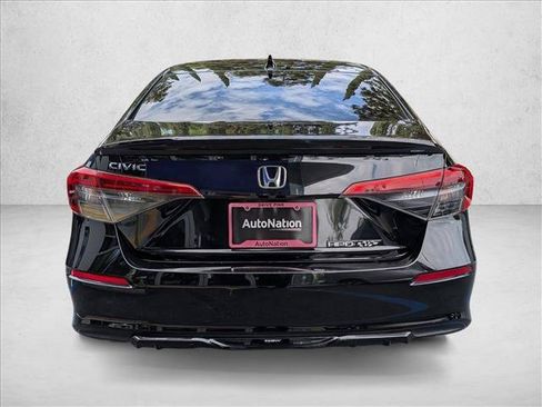 Used 2022 Honda Civic EX image 7