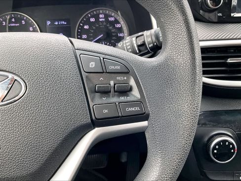 Used 2021 Hyundai Tucson Value FWD image 23