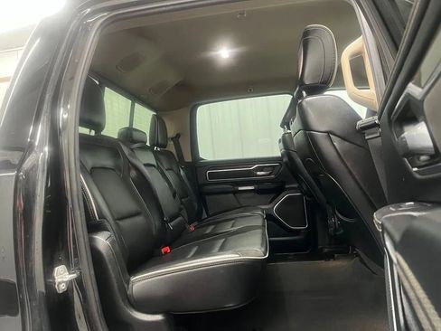 Used 2021 RAM 1500 Laramie AWD/4WD image 12