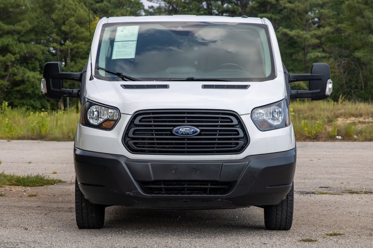 Used 2019 Ford Transit 250 130 Low Roof RWD image 2