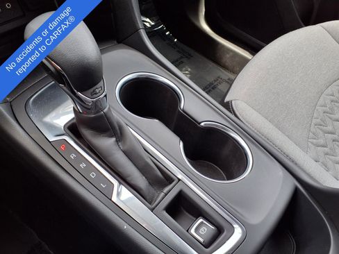 Used 2024 Chevrolet Equinox LS w/ LS Convenience Package FWD image 25