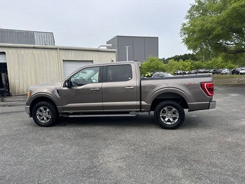 Used 2021 Ford F150 XLT w/ Equipment Group 302A High AWD/4WD image 8