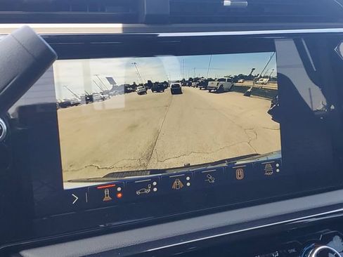 New 2026 GMC Sierra 2500 AT4 w/ AT4 Premium Plus Package AWD/4WD image 27