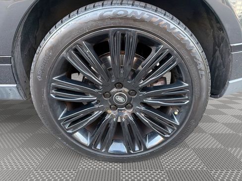Used 2020 Land Rover Range Rover HSE AWD/4WD image 30