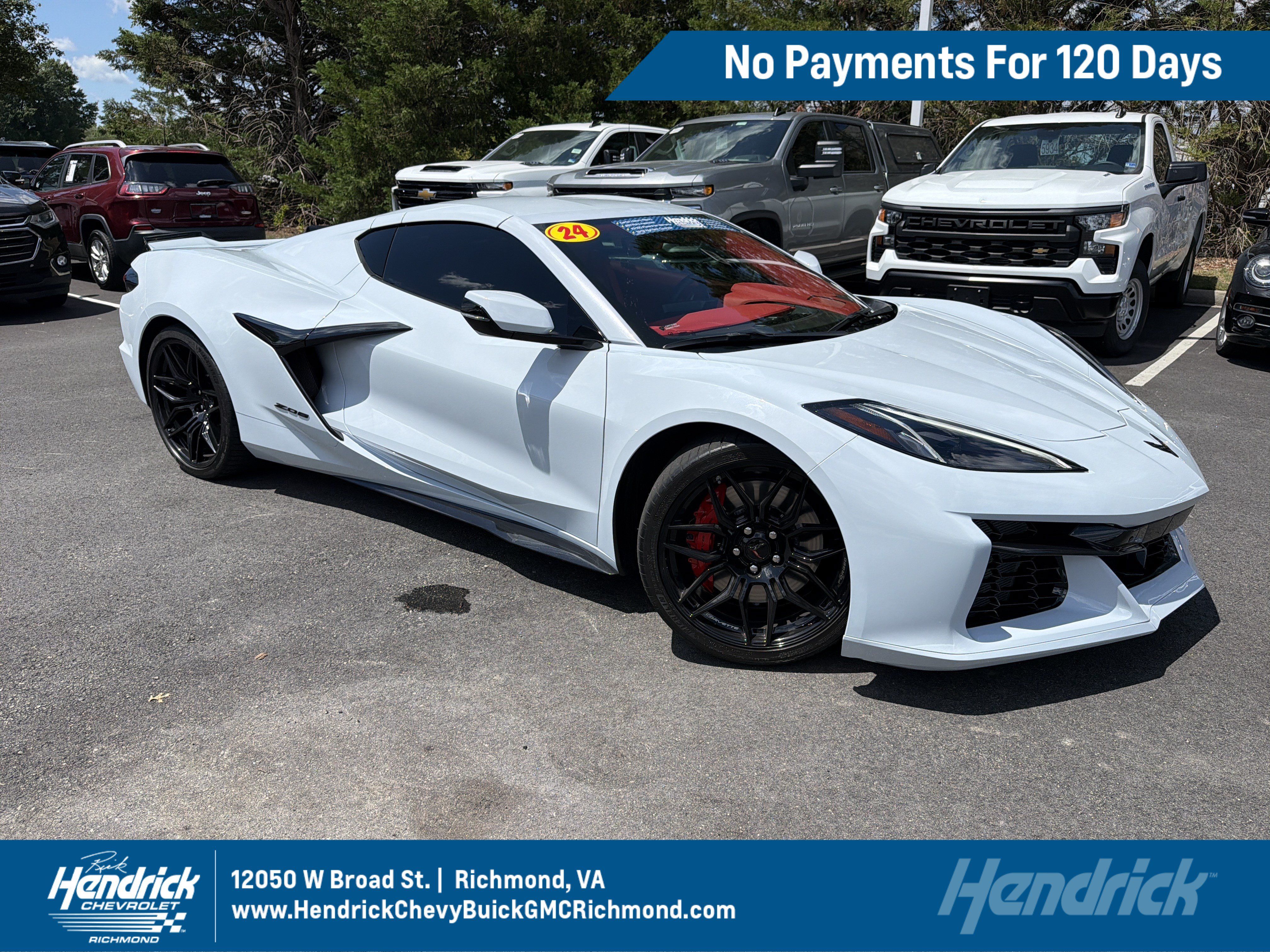 Used 2024 Chevrolet Corvette Z06 RWD image 1