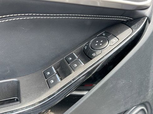 Used 2023 Ford Explorer ST image 13