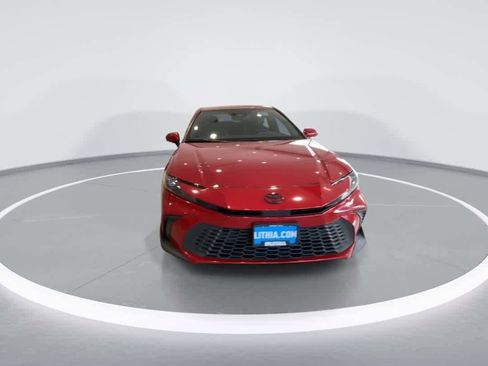 Certified 2025 Toyota Camry SE AWD/4WD image 3