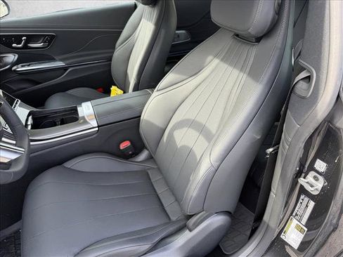 Used 2024 Mercedes-Benz CLE 300 4MATIC Coupe image 11