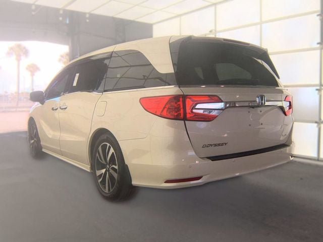 Used 2018 Honda Odyssey Elite image 4