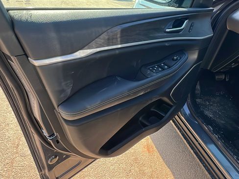 New 2026 Jeep Grand Cherokee Limited image 14