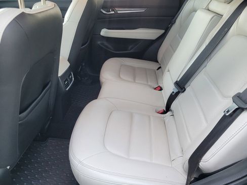 Used 2017 MAZDA CX-5 Grand Touring w/ Premium Package image 10