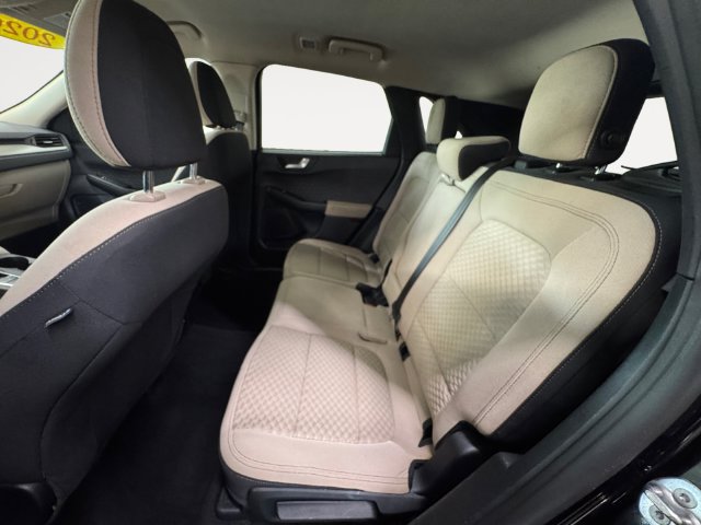 Used 2020 Ford Escape SE FWD image 21