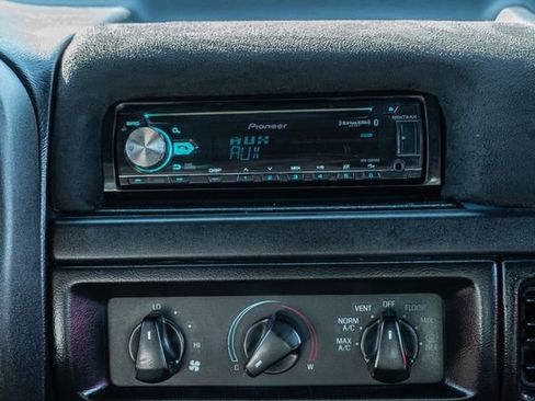 Used 1996 Ford F350 4x4 Crew Cab image 35