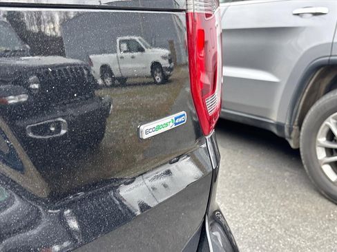 Used 2017 Ford Explorer Sport image 11