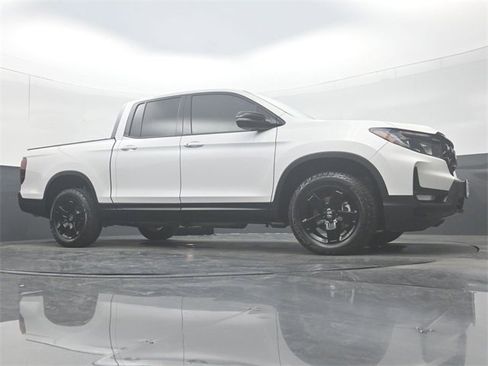 Used 2025 Honda Ridgeline Black Edition image 26