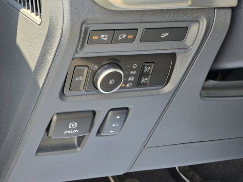 Used 2024 Ford F150 Lariat w/ FX4 Off-Road Package AWD/4WD image 8