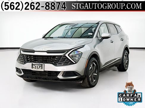 Used 2024 Kia Sportage LX AWD/4WD image 1