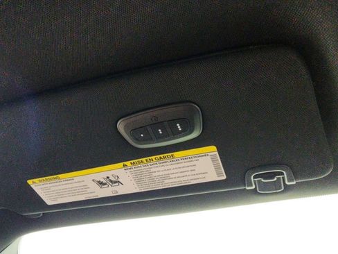 New 2026 Chrysler Pacifica Limited image 22