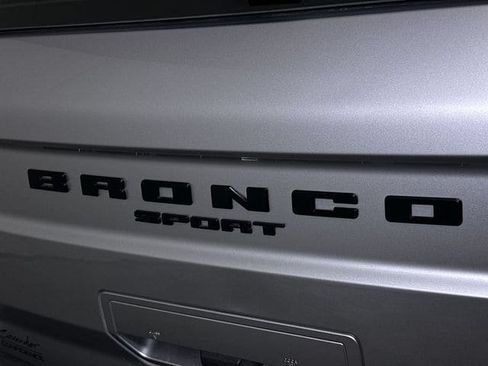 Used 2022 Ford Bronco Sport AWD/4WD image 32