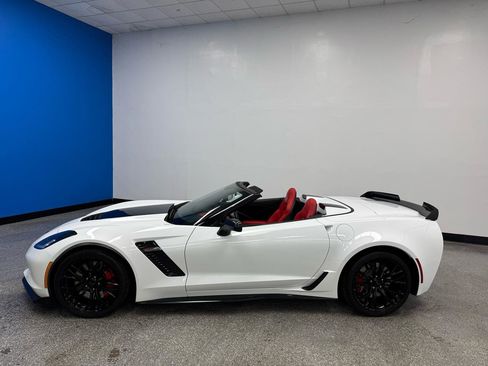 Used 2019 Chevrolet Corvette Z06 RWD image 5
