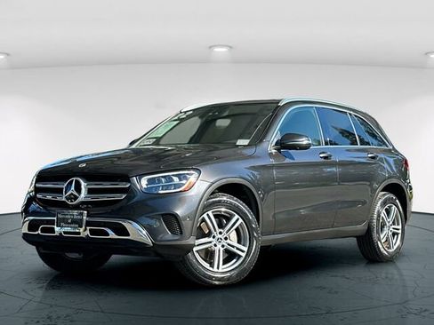 Certified 2022 Mercedes-Benz GLC 300 4MATIC image 2