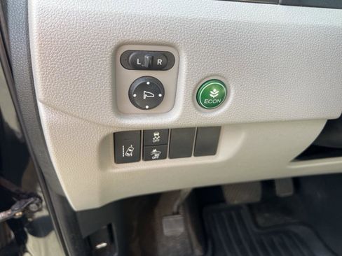 Used 2016 Honda Pilot EX-L image 12