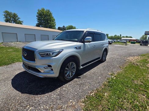 Used 2018 INFINITI QX80 4WD image 1