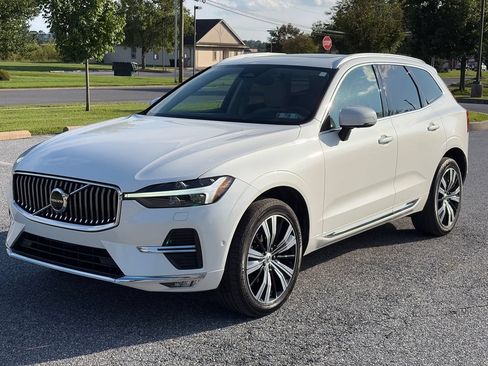 Used 2022 Volvo XC60 B5 Inscription AWD/4WD image 4