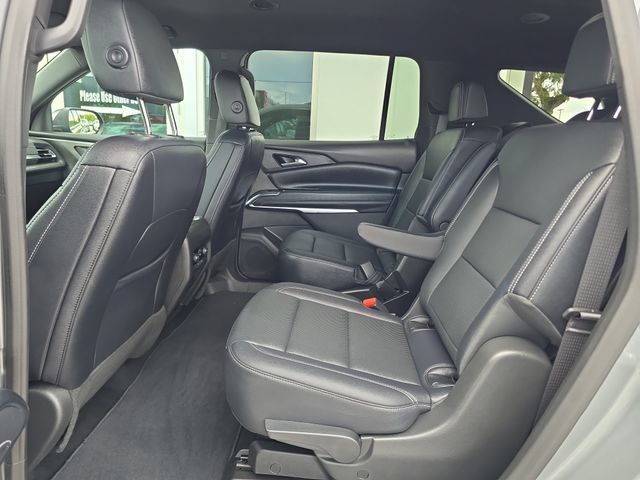 Certified 2026 Chevrolet Traverse LT FWD image 15