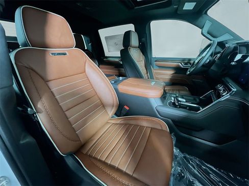 New 2026 GMC Sierra 2500 Denali Ultimate image 22