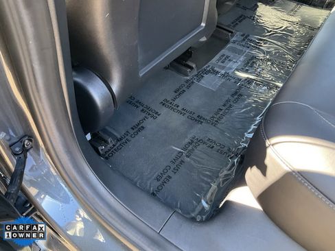 Used 2018 Tesla Model 3 Performance image 27