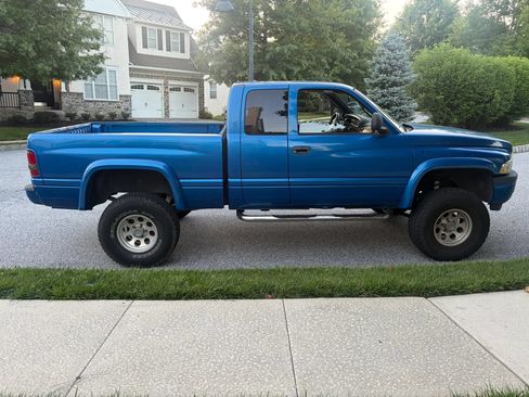 Used 1998 Dodge Ram 1500 Truck 4x4 Quad Cab image 8