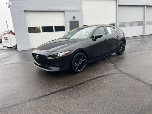 Used 2024 MAZDA MAZDA3 s image 20